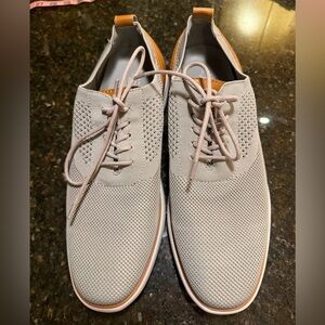 G.H. Bass Knit Oxford Sneakers in Light Gray Knit w/ Brown Leather Trim Size 11
